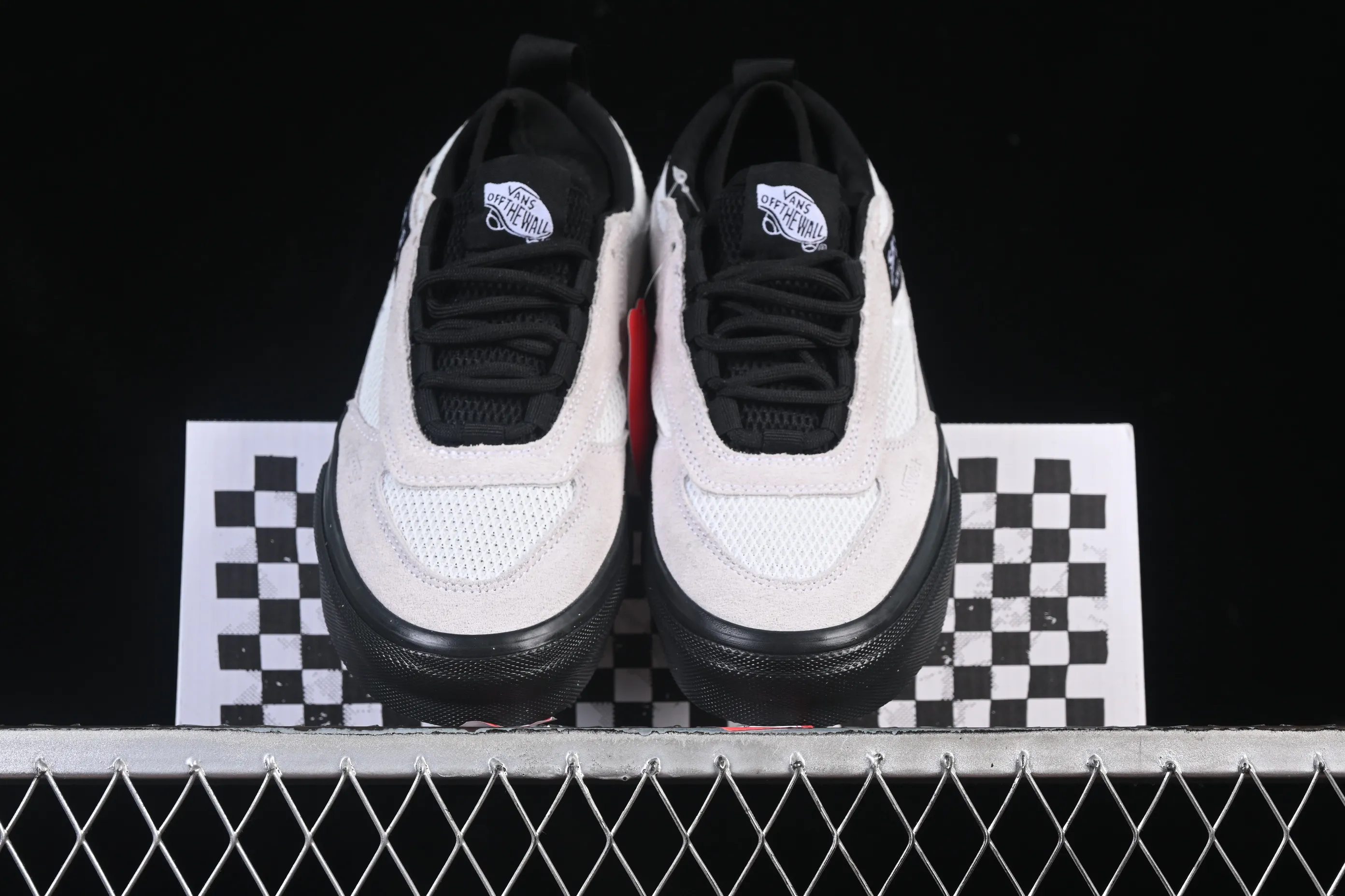 All categories Vans Vans series Vans Low Vans low-top Vans Safe Brady Low Vans high-end branch low-top retro casual sneakers VN000EEHBWI